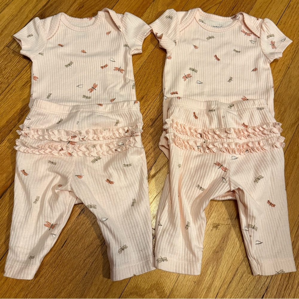 Twin Outfits